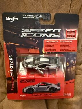 Maisto Speed Icons Porsche 911 GT2 RS Die-Cast Toy Car - Silver